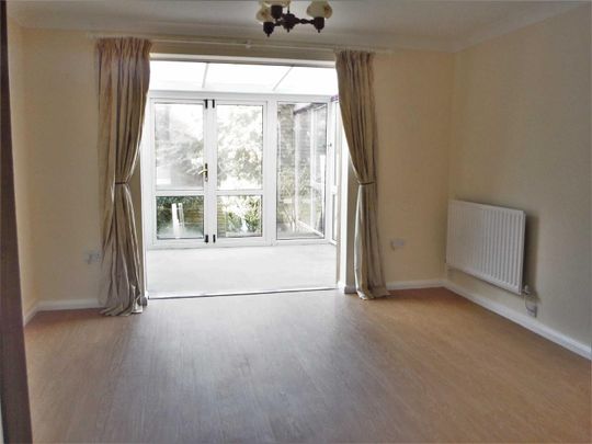 Matilda Way, Devizes, SN10 - Photo 1