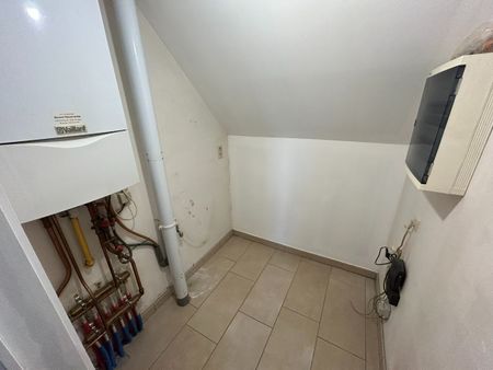 Penthouse met 2 slpk op 4de verdieping te Wevelgem - Foto 3