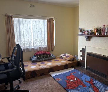 City Convenience on Macquarie Street - Photo 1