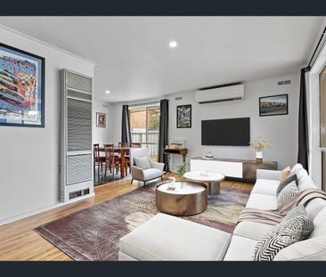 Beautiful family home. - Photo 1