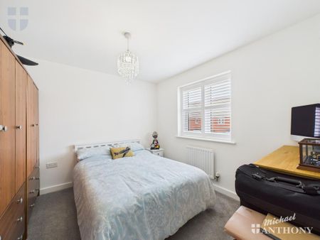 3 bedroom semi-detached house to rent - Photo 5