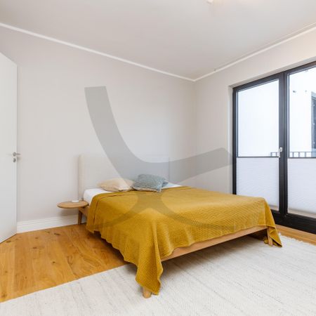 White Living - Photo 4