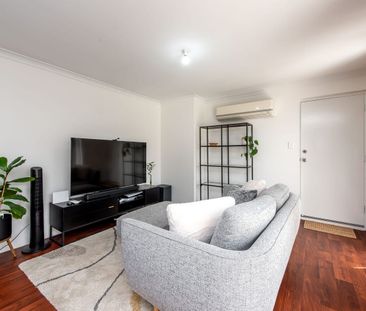 Modern Comfort & Low-Maintenance Living in a Prime Craigie Location - Photo 1