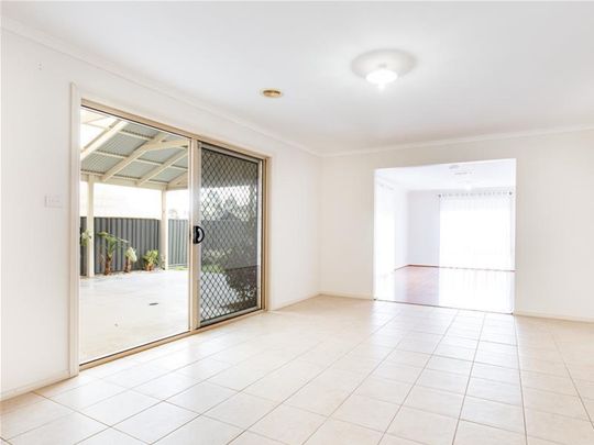 3 Mackay Road, 3024, Wyndham Vale Vic - Photo 1