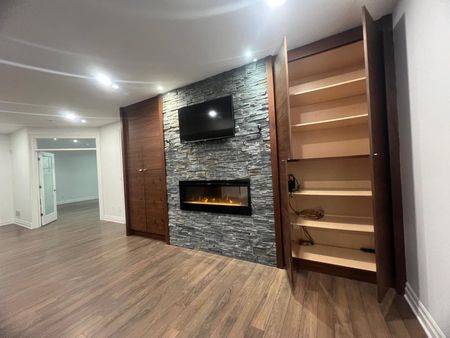 For Lease - 3462 Mclauchlan Crescent Unit# Lower, London South, Ontario - Photo 2