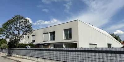 Ruhig gelegene 2-Zimmer Garten-Wohnung mit großem Garten und Küche inkl. - Foto 3