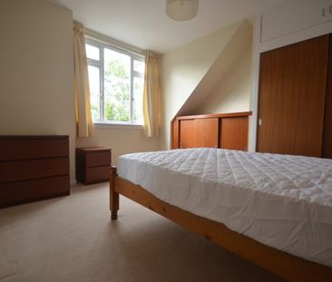 Top Floor Flat, 28 Watson Street, AB25 2QJ, Aberdeen - Photo 1