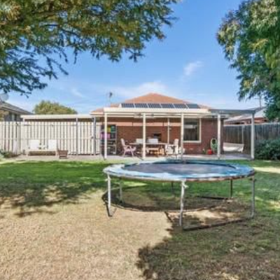 Beautiful and Energy Efficient 3-Bedroom house for Lease in Melton South - Photo 3