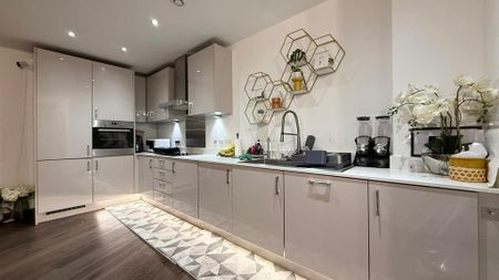 2 bedroom apartment to rent - Photo 5