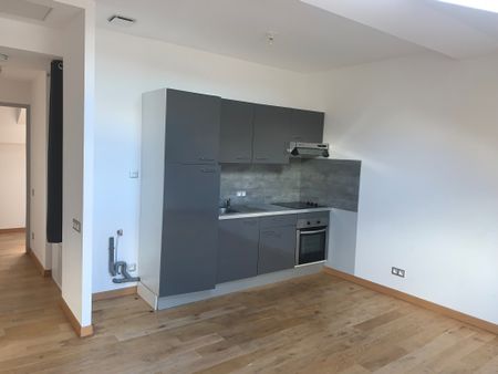 Location Appartement 3 pièces 47m² NANCY 54000 - Photo 2