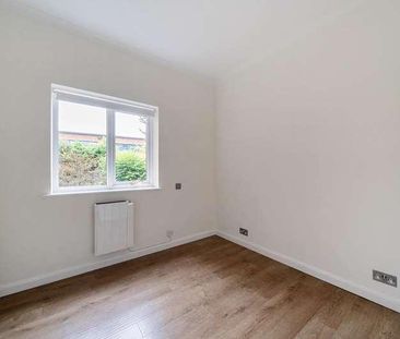 Sunbury, Surrey, TW16 - Photo 6