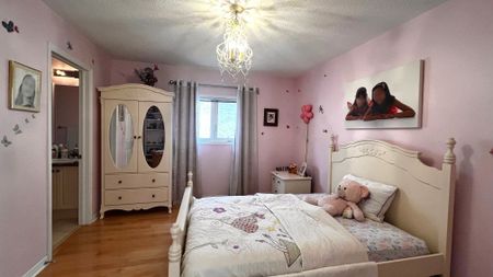 For Lease - 62 Vitlor Drive, Richmond Hill, Ontario - Photo 2