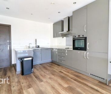 2 bedroom flat to rent - Photo 5