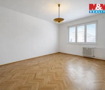 Pronájem bytu 2+1 v Praze, ul. Počernická - Photo 1