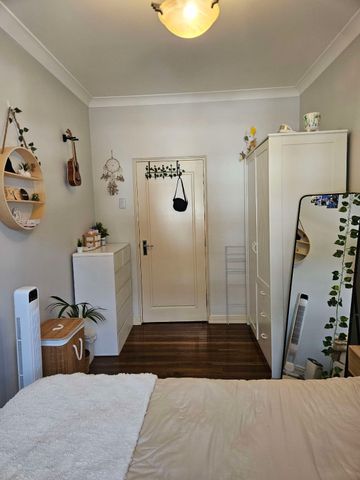 Double Bay - Photo 3