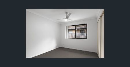 Freshly Renovated Generously Sized Home - Photo 5