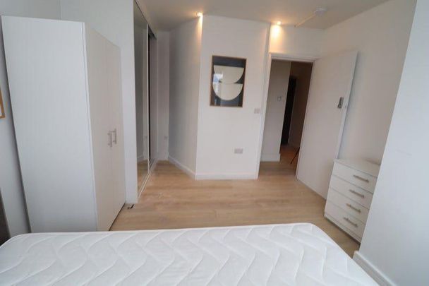 3 bedroom flat to rent - Photo 1