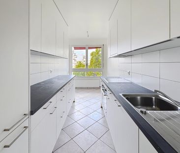 Appartement spacieux de 5 pièces, entièrement rénové, avec en sus u... - Foto 6