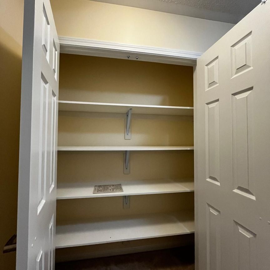 For Lease - 250 Sunny Meadow Boulevard Unit# 153, Brampton, Ontario - Photo 1