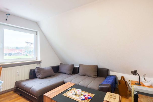 Helle Dachgeschosswohnung in ruhiger Umgebung, Obj. 9244 - Photo 1