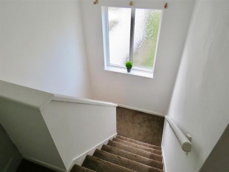 Staynton Crescent - Photo 5