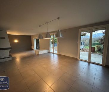 Location Maison 6 pièces 193m² ALBY SUR CHERAN 74540 - Photo 1