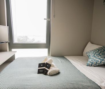 2 bedroom apartment to rent - Photo 4