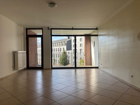 Appartement te huur - foto 4