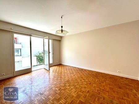 Location Appartement 2 pièces 58m² CHAMBERY 73000 - Photo 2
