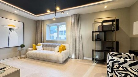 Dorset Lake Avenue, Lilliput, BH14 - Photo 3