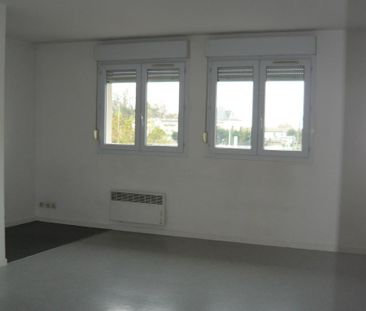 Location Appartement 1 pièce 24m² TALENCE 33400 - Photo 1