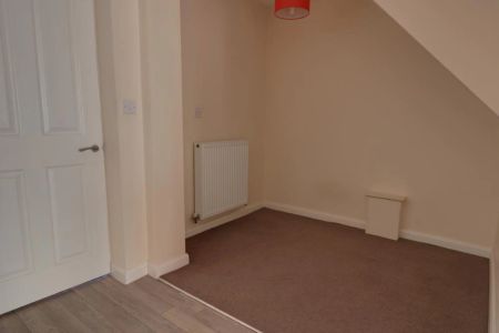 Nantwich Road, Crewe - Photo 4