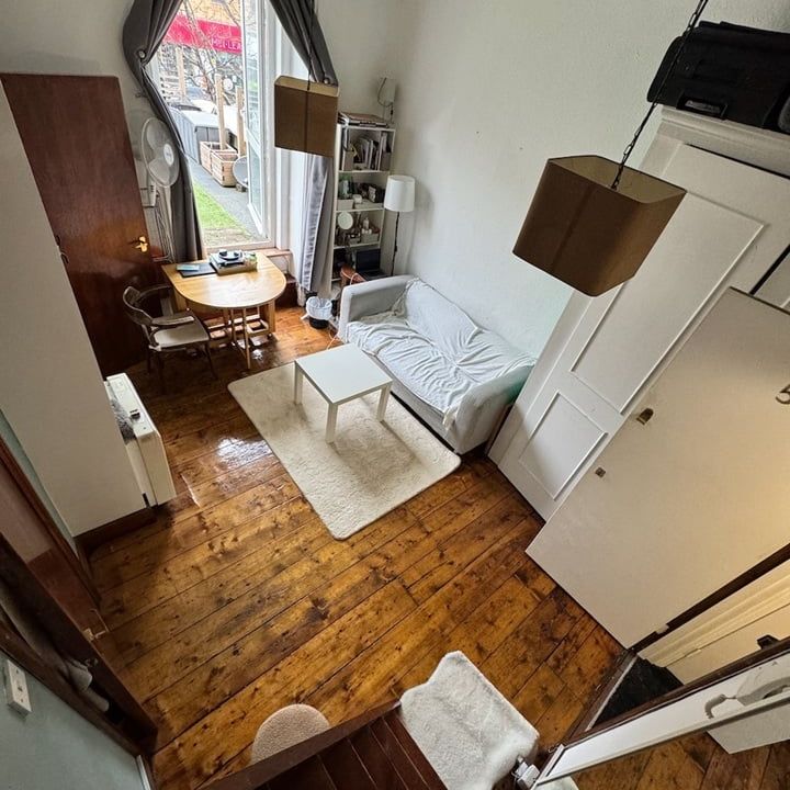1 Bed Flat, Camden High Street, NW1 - Photo 1