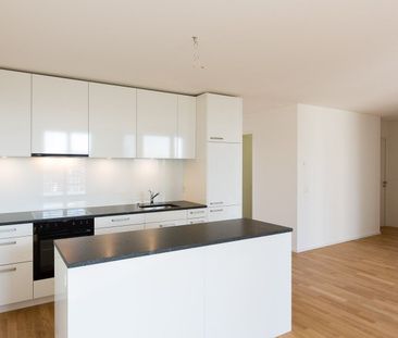 3.5-Zimmer, 70 m², CHF 2'015.- - Photo 1