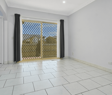 Convenient Living in Noble Park - Photo 2