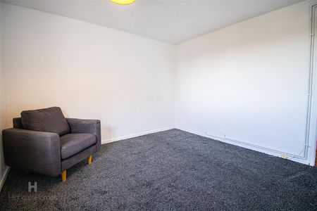 2-Bed Apartment to Let on Samuel Street, Preston - Photo 2