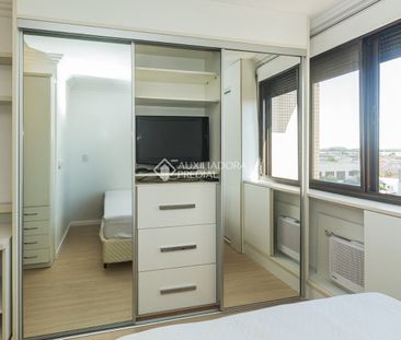 Apartamento com 1 quarto e 40m² para alugar em Passo da Areia, Port... - Photo 6