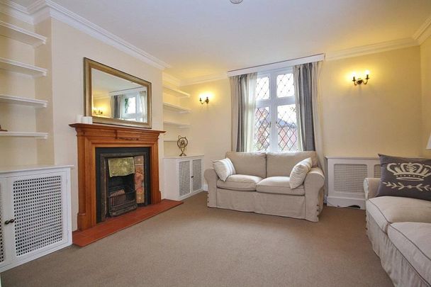 5 bedroom detached house to rent - Photo 1