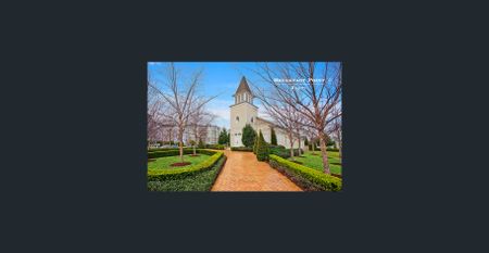 Garden Apartment in the stunning Norfolk Building. - Photo 2