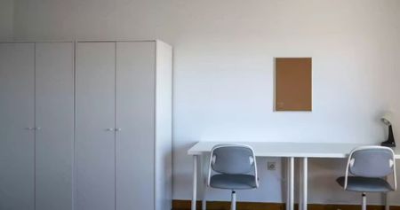 Plaça de Sant Agustí, Valencia, Valencian Community 46002 - Photo 3