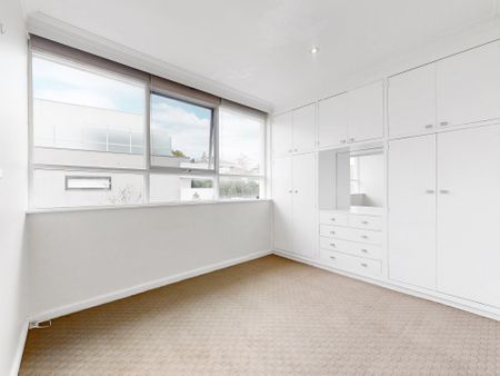 4/1275 Burke Road, Kew VIC 3101 - Apartment For Rent | Domain - Photo 3