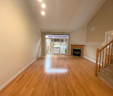 For Lease - 180 Hartsmere Drive, Stittsville - Munster - Richmond, ... - Photo 3