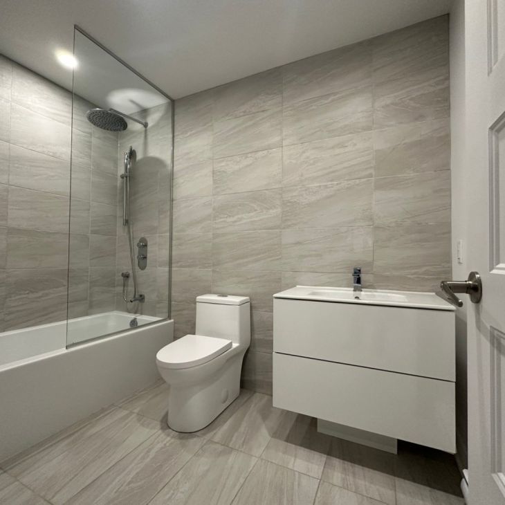 10130 Rue Lauraine-Vaillancourt, app.307, H3L 0B1, H3L 0B1, Montréal - Photo 1