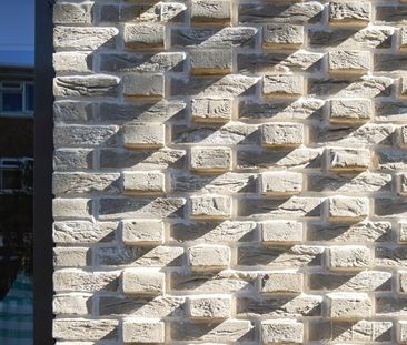 3 Bed Detached House, Morris Gardens, SW18 - Photo 4