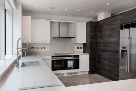 3 bedroom apartment to rent - Photo 4