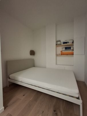 Appartement 2 pièces 48m2 MARSEILLE 1ER 870 euros - Photo 1