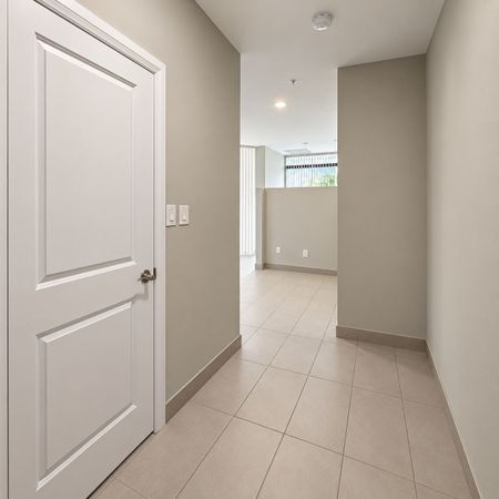 For Lease - 2200 Sherobee Road Unit# 106, Mississauga, Ontario - Photo 4