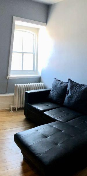 Charmant 4 1/2 Vieux Lévis près hôpital et L2 - Photo 1