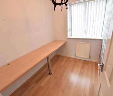 3 bedroom detached house to rent - Photo 3