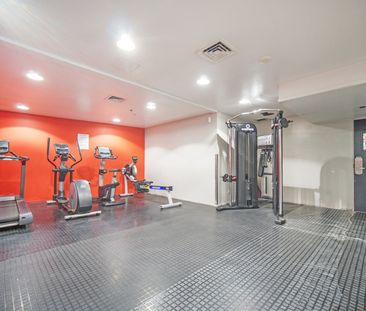 Freshly refurbished! 3 bedroom unit @ HAVARD - Photo 6